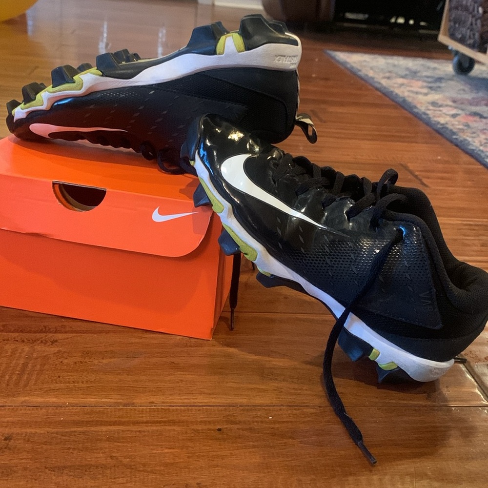 EUC!! Nike Vapor Fastflex Cleats (YOUTH) - Picture 9 of 9